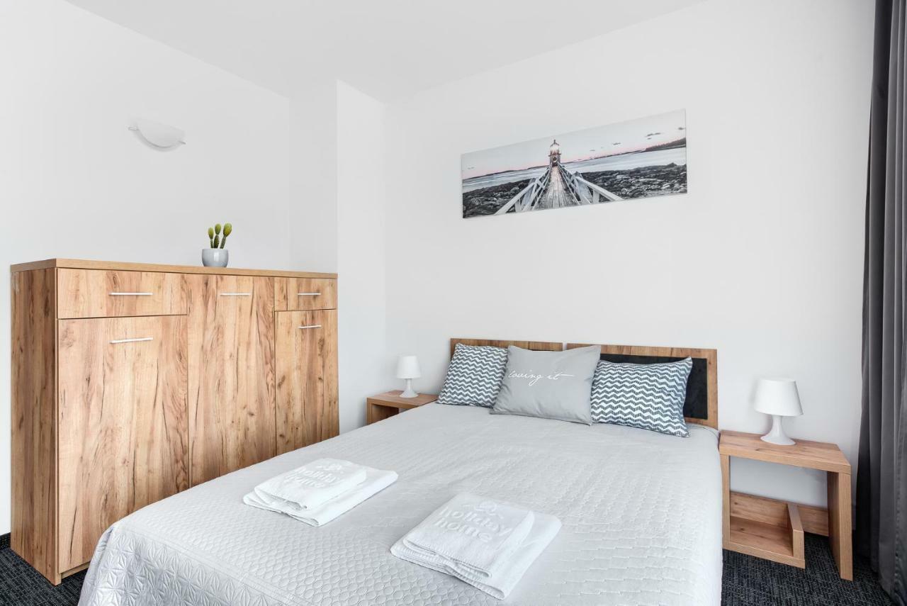 Resort Holiday Home Centrum Opieki I Rehabilitacji ヤロスワビエツ エクステリア 写真